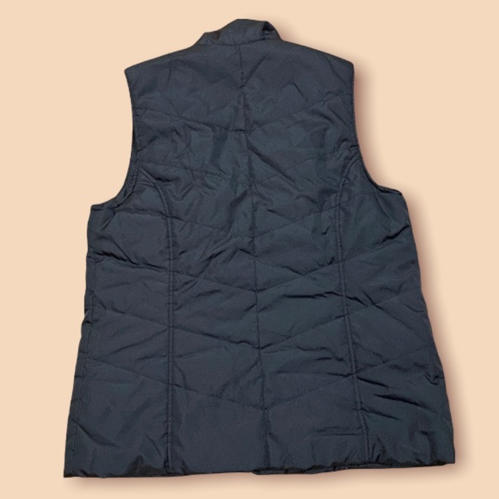 Light Weight Puffer Vest - Picture 2 of 4